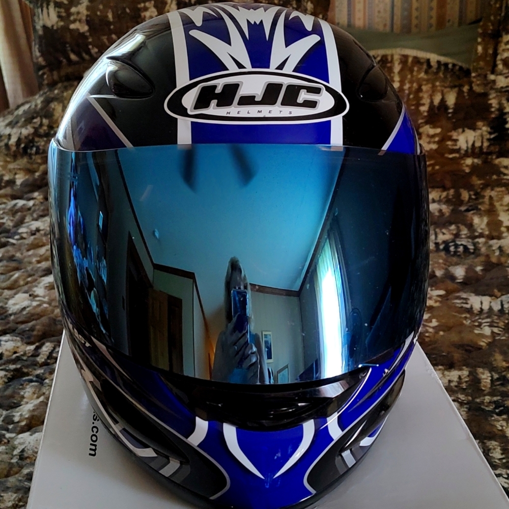 HJC Full Face Helmet M